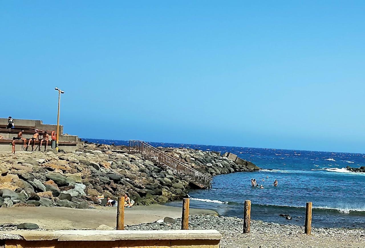 Apartamento Muelle Pozo Izquierdo Exterior photo